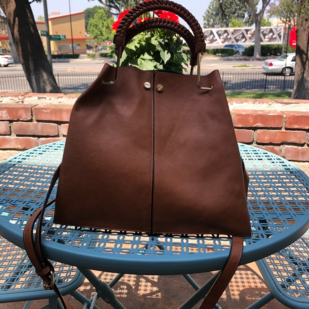 Danielle Nicole tote